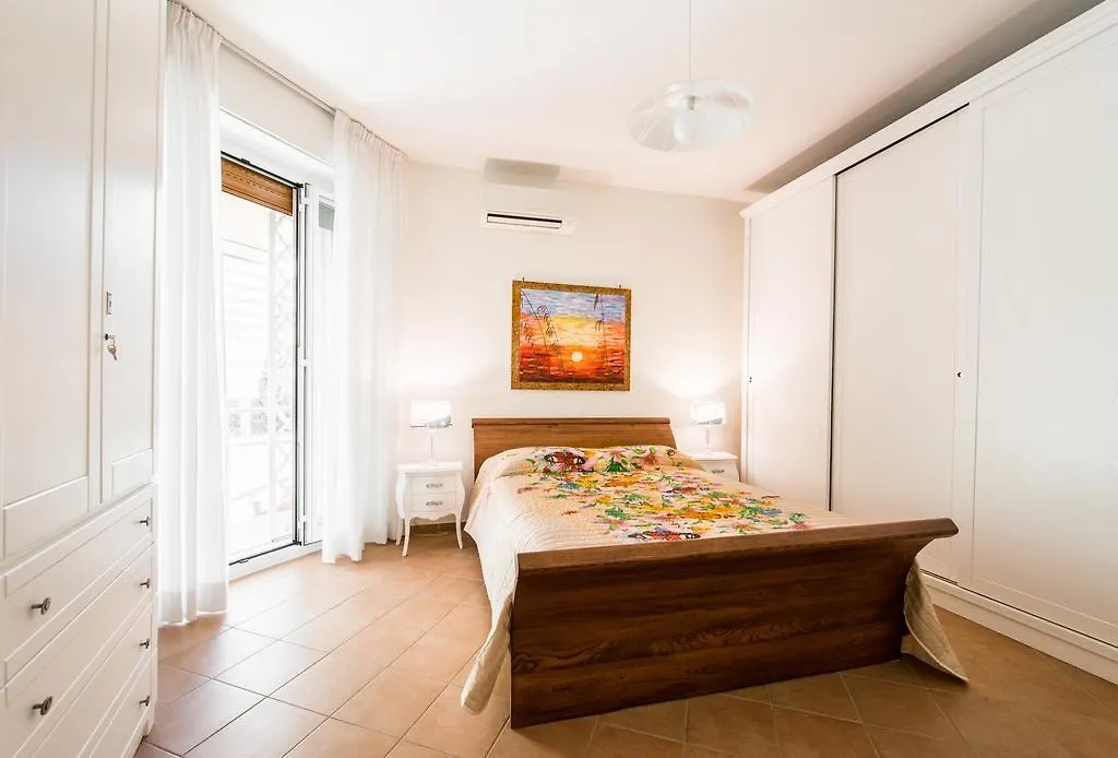 Apartment Maison Velia San Giovanni Rome