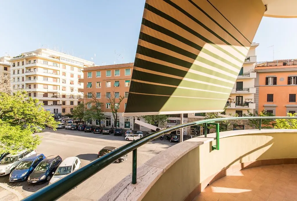 Apartment Maison Velia San Giovanni Rome Italy